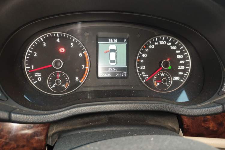 Used Volkswagen Passat 2013 2.0 TSI DSG Prestige Edition Instrument Cluster