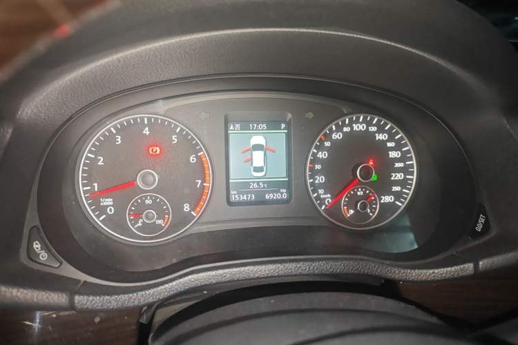 Used Volkswagen Passat 2013 2.0 TSI DSG Ultimate Edition Instrument Cluster