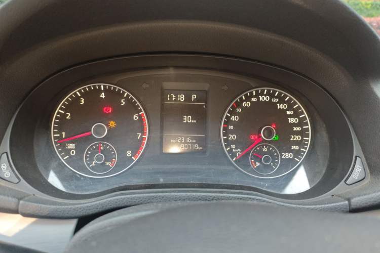 Used Volkswagen Passat 2013 1.8TSI DSG Prestige Edition Instrument Cluster