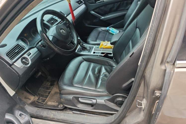 Used Volkswagen Passat 2013 1.8TSI DSG Prestige Edition Left Front Seat