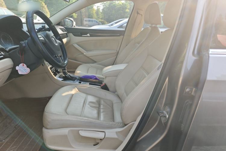 Used Volkswagen Passat 2013 1.4 TSI DSG Prestige Edition Left Front Seat
