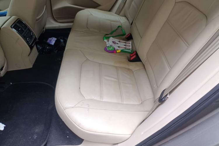 Used Volkswagen Passat 2013 1.8TSI DSG Prestige Edition Left Rear Seat