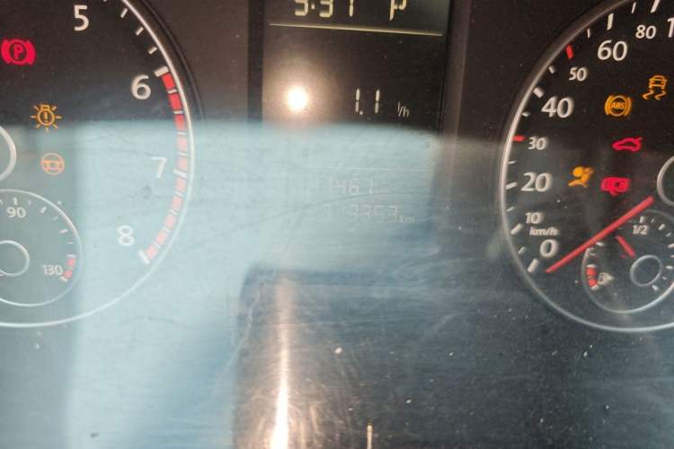 Used Volkswagen Passat 2013 1.8TSI DSG Prestige Edition Odometer Close Up