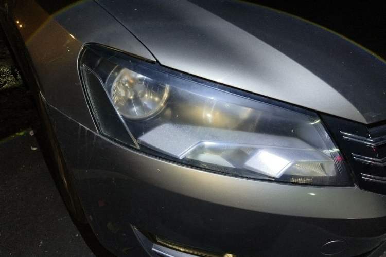 Used Volkswagen Passat 2013 1.8TSI DSG Prestige Edition Right Front Headlight