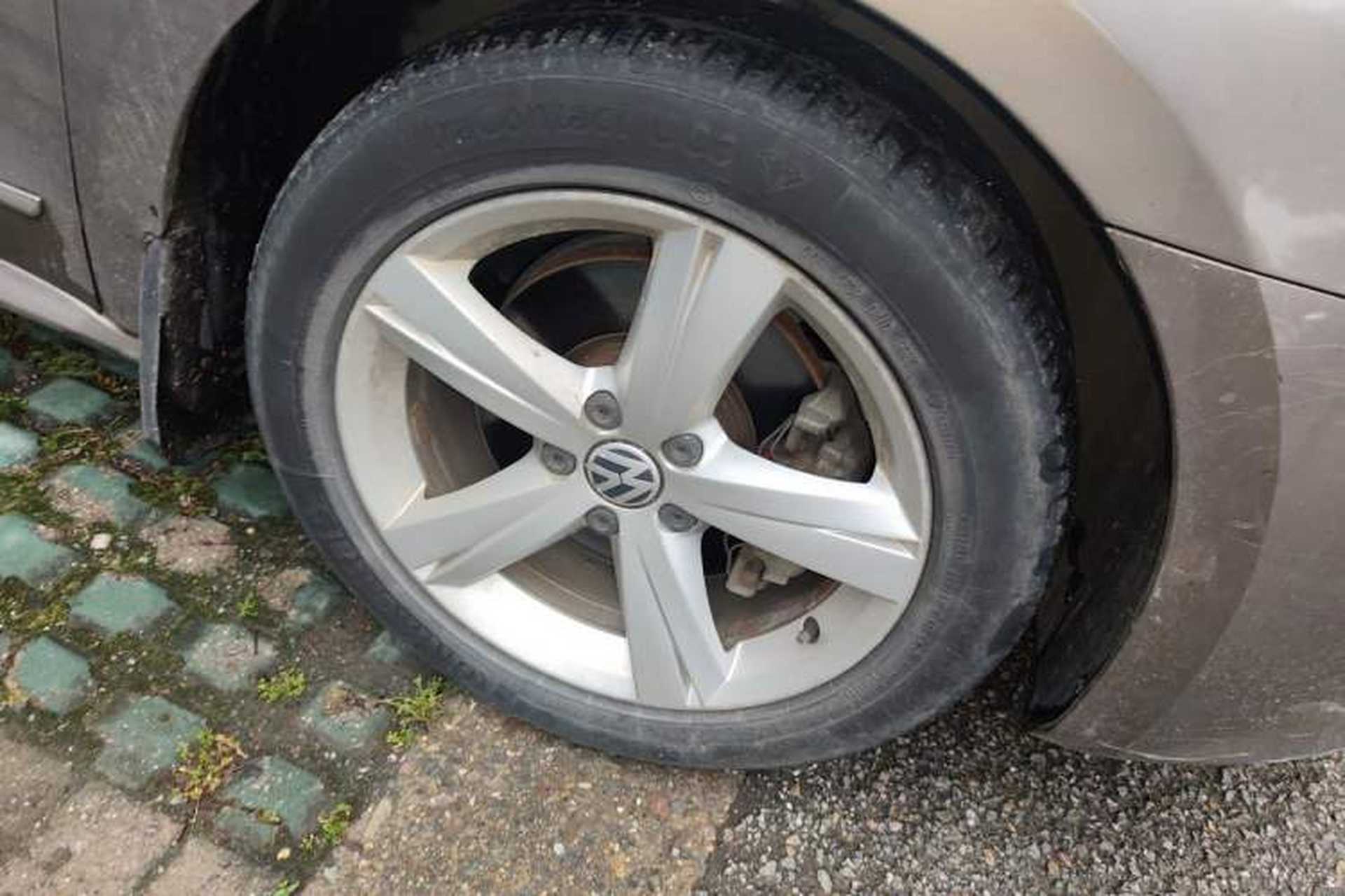 Used Volkswagen Passat 2013 2.0 TSI DSG Prestige Edition Right Front Wheel Hub