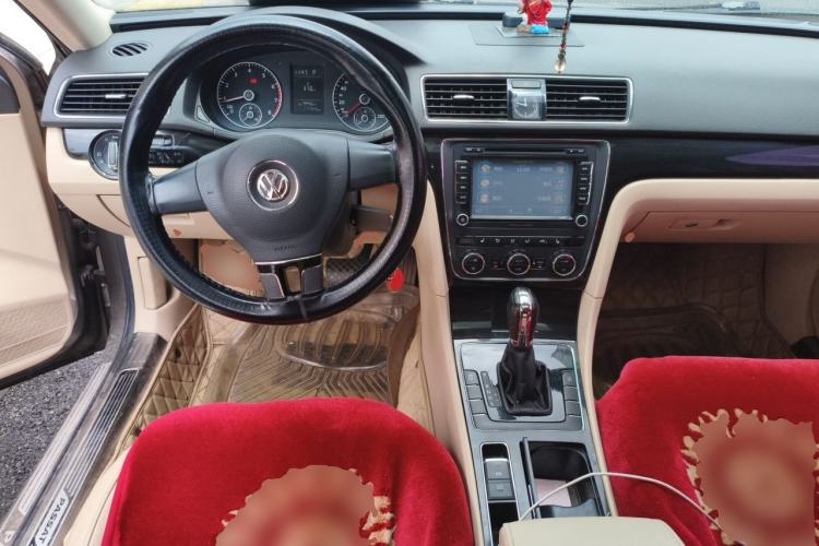 Used Volkswagen Passat 2013 1.8TSI DSG Prestige Edition Steering Wheel