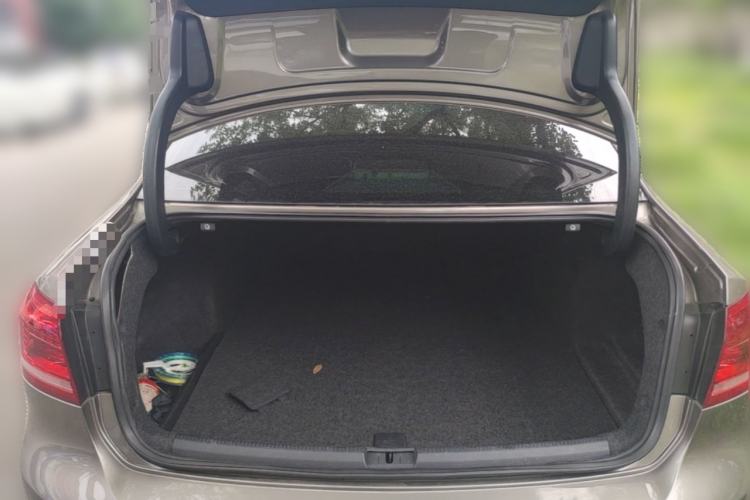 Used Volkswagen Passat 2013 1.8TSI DSG Prestige Edition Trunk