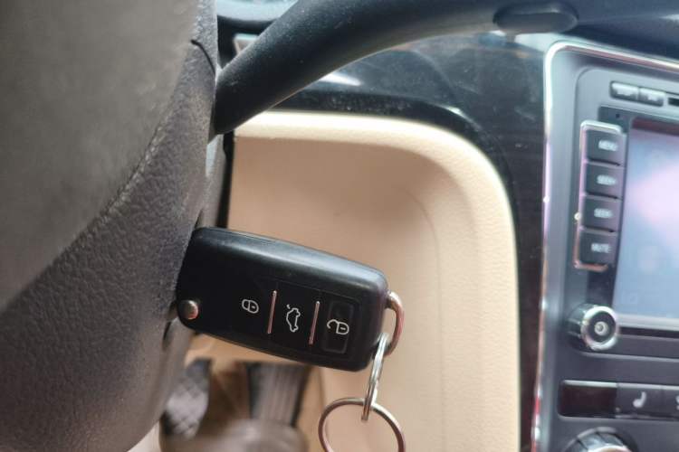 Used Volkswagen Passat 2013 1.8TSI DSG Prestige Edition Vehicle Key