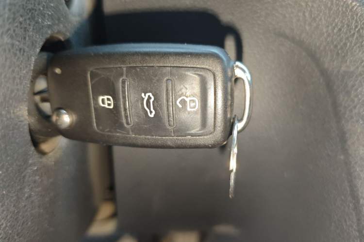 Used Volkswagen Passat 2013 1.8TSI DSG Prestige Edition Vehicle Key