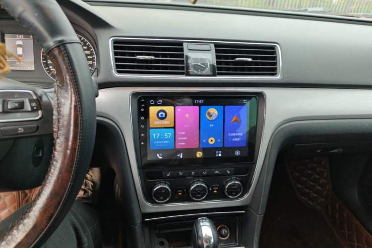 Used Volkswagen Passat 2013 1.8TSI DSG Prestige Edition Audio And AC Panel