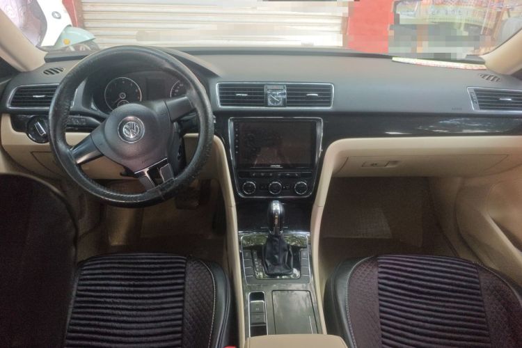 Used Volkswagen Passat 2013 1.8TSI DSG Prestige Edition Center Console