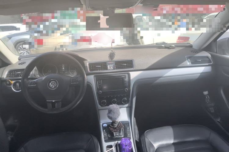 Used Volkswagen Passat 2013 1.8TSI DSG Prestige Edition Center Console