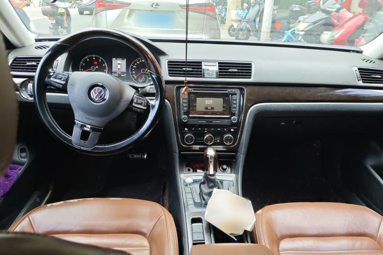 Used Volkswagen Passat 2013 3.0L V6 DSG Flagship Deluxe Edition Center Console