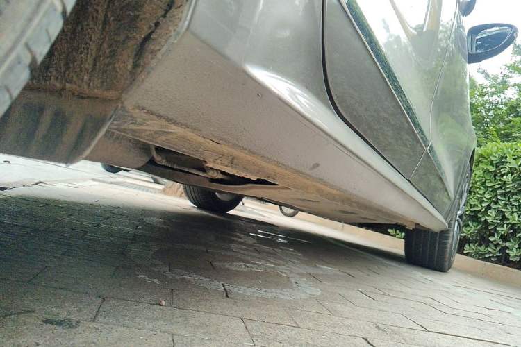Used Volkswagen Passat 2013 1.8TSI DSG Ultimate Edition Chassis Rear Right
