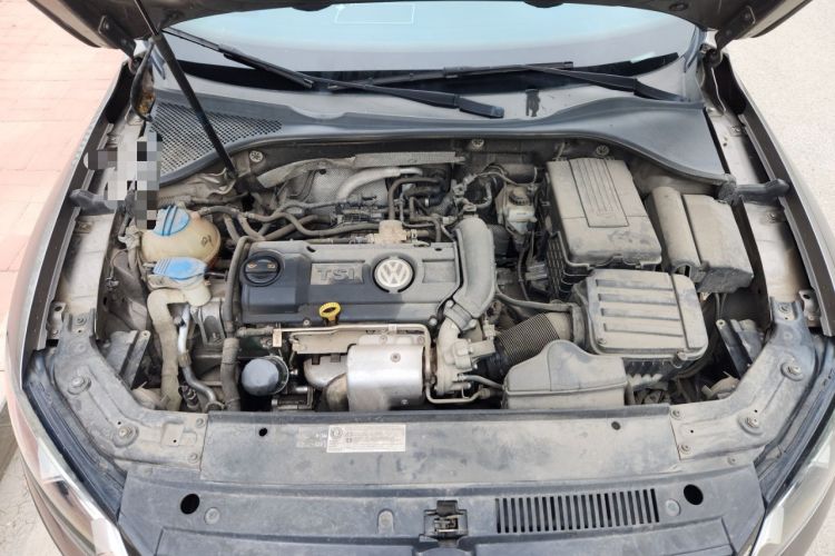 Used Volkswagen Passat 2013 1.4 TSI DSG Prestige Edition Engine Bay