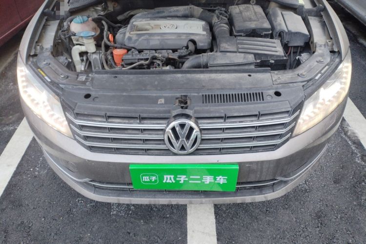 Used Volkswagen Passat 2013 1.8TSI DSG Prestige Edition Engine Bay