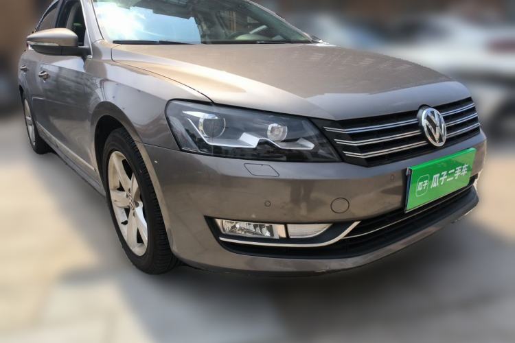 Used Volkswagen Passat 2013 1.8TSI DSG Prestige Edition Front Right 45 Deg