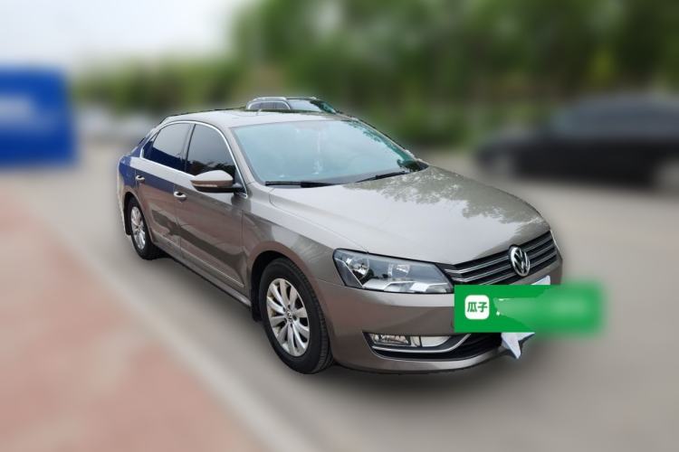 Used Volkswagen Passat 2013 1.4 TSI DSG Prestige Edition Front Right 45 Deg