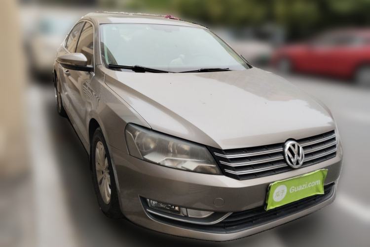Used Volkswagen Passat 2013 1.8TSI DSG Prestige Edition Front Right 45 Deg