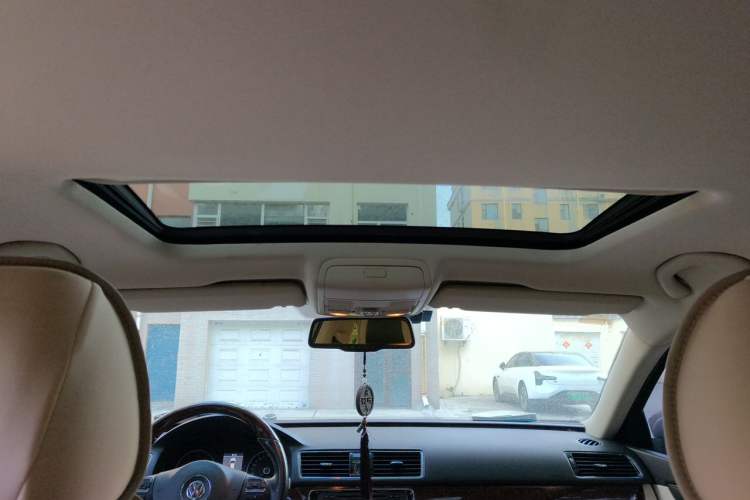 Used Volkswagen Passat 2013 2.0 TSI DSG Ultimate Edition Headliner