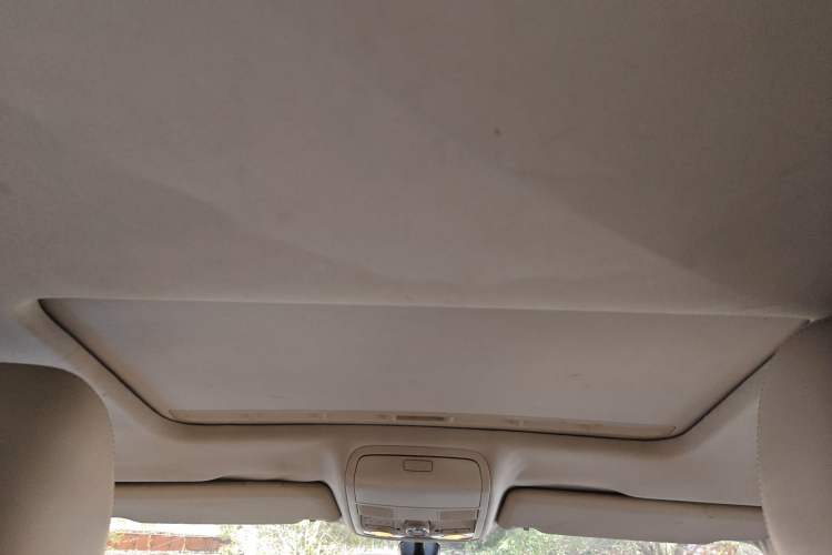 Used Volkswagen Passat 2013 1.8TSI DSG Prestige Edition Headliner