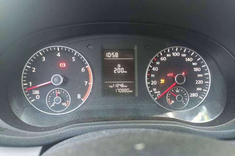 Used Volkswagen Passat 2013 1.4TSI Manual Prestige Edition Instrument Cluster