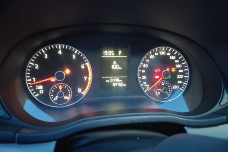Used Volkswagen Passat 2013 1.8TSI DSG Prestige Edition Instrument Cluster