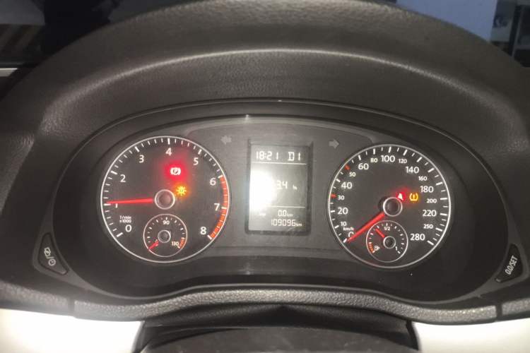 Used Volkswagen Passat 2013 1.8TSI DSG Prestige Edition Instrument Cluster