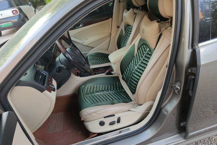 Used Volkswagen Passat 2013 2.0 TSI DSG Ultimate Edition Left Front Seat