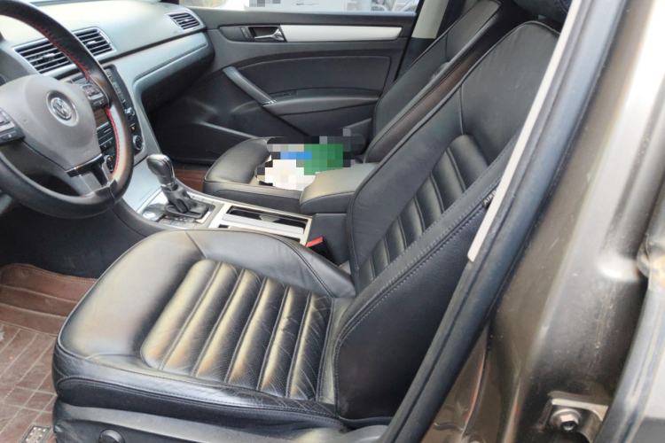 Used Volkswagen Passat 2013 1.8TSI DSG Prestige Edition Left Front Seat