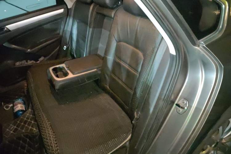 Used Volkswagen Passat 2013 1.8TSI DSG Prestige Edition Left Rear Seat