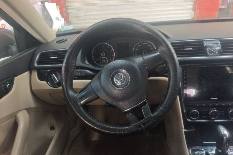 Used Volkswagen Passat 2013 1.8TSI DSG Prestige Edition Steering Wheel