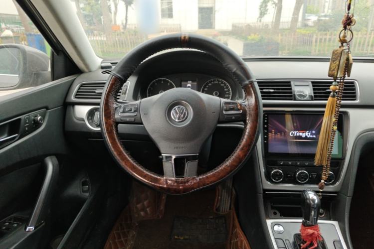 Used Volkswagen Passat 2013 1.8TSI DSG Prestige Edition Steering Wheel