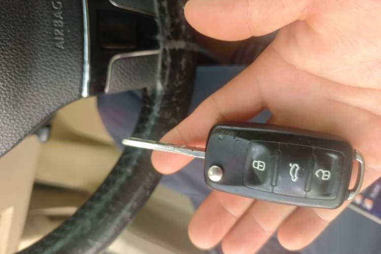 Used Volkswagen Passat 2013 1.8TSI DSG Prestige Edition Vehicle Key