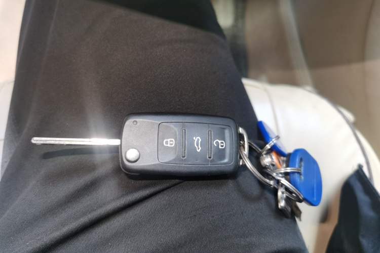 Used Volkswagen Passat 2013 1.8TSI DSG Prestige Edition Vehicle Key