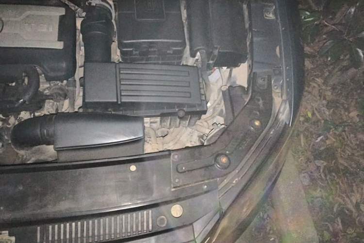Used Volkswagen Passat 2013 1.8TSI DSG Prestige Edition Engine Bay Left