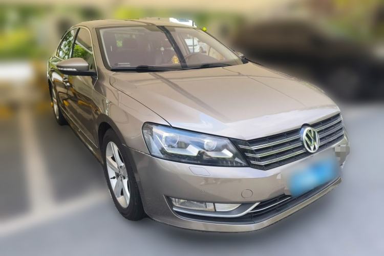 Used Volkswagen Passat 2013 2.0 TSI DSG Prestige Edition Front Right 45 Deg
