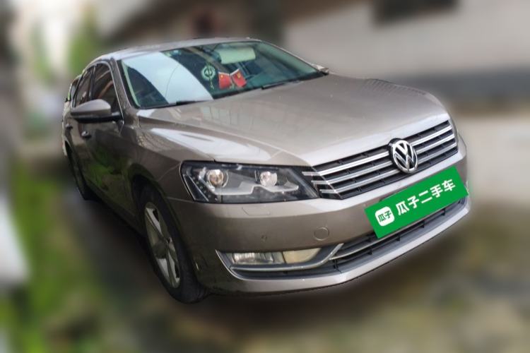 Used Volkswagen Passat 2013 1.8TSI DSG Prestige Edition Front Right 45 Deg