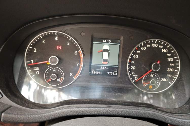 Used Volkswagen Passat 2013 1.8TSI DSG Prestige Edition Instrument Cluster