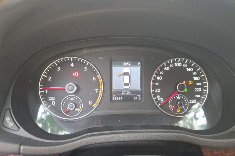 Used Volkswagen Passat 2013 1.8TSI DSG Prestige Edition Instrument Cluster
