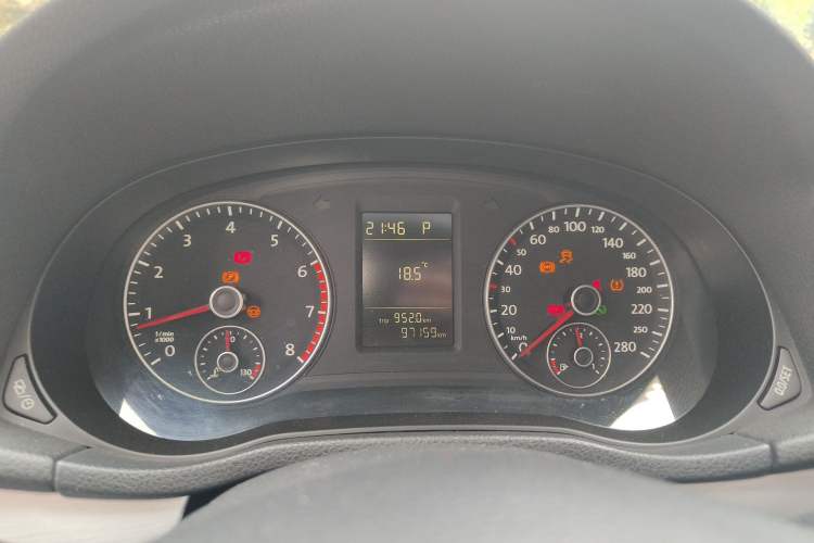 Used Volkswagen Passat 2013 1.8TSI DSG Prestige Edition Instrument Cluster