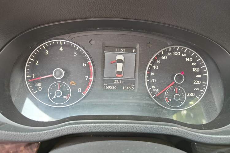 Used Volkswagen Passat 2013 1.8TSI DSG Ultimate Edition Instrument Cluster
