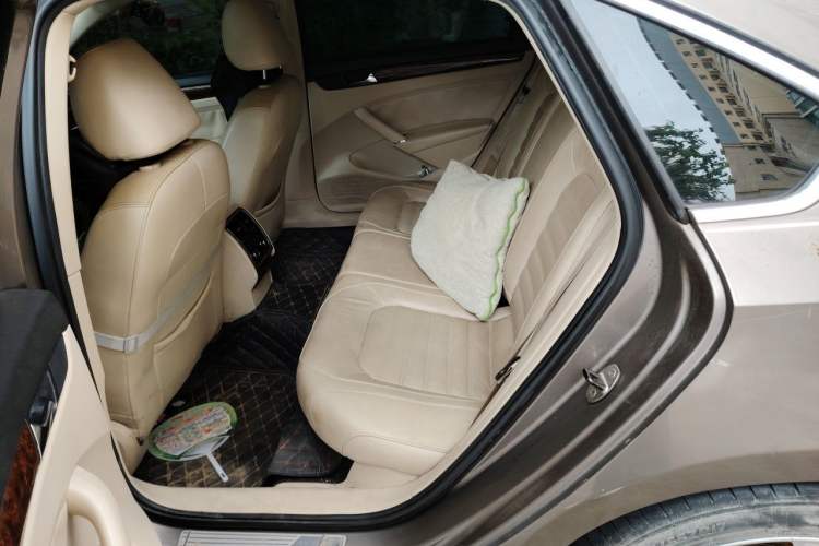 Used Volkswagen Passat 2013 1.8TSI DSG Prestige Edition Left Rear Seat