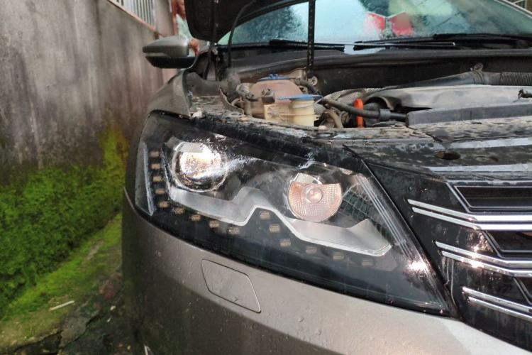 Used Volkswagen Passat 2013 1.8TSI DSG Prestige Edition Right Front Headlight