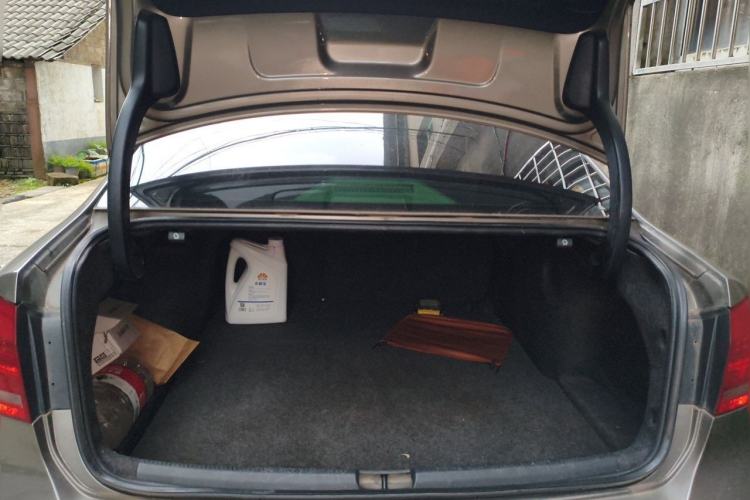 Used Volkswagen Passat 2013 1.8TSI DSG Prestige Edition Trunk