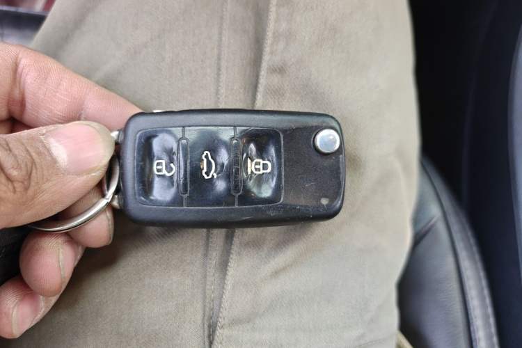 Used Volkswagen Passat 2013 1.8TSI DSG Ultimate Edition Vehicle Key