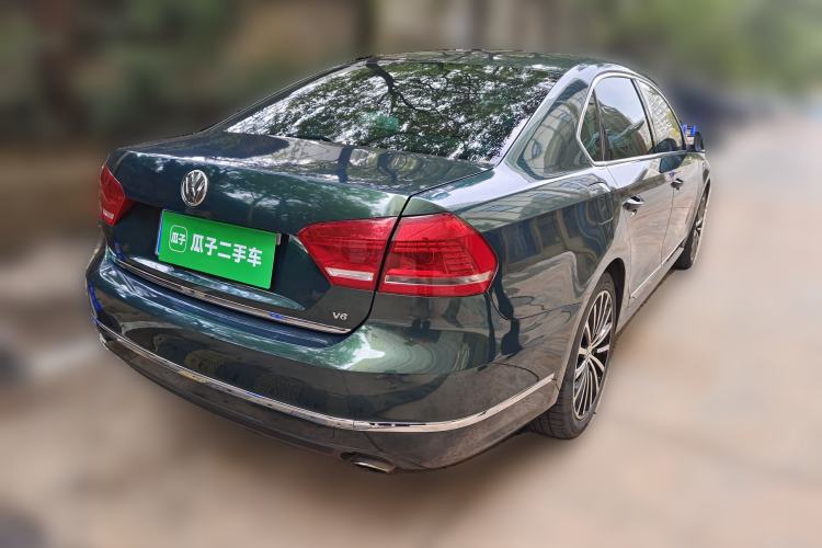 Used Volkswagen Passat 2013 3.0L V6 DSG Flagship Edition Rear Right 45 Deg
