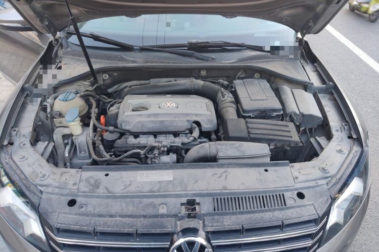 Used Volkswagen Passat 2013 1.8TSI DSG Prestige Edition Engine Bay