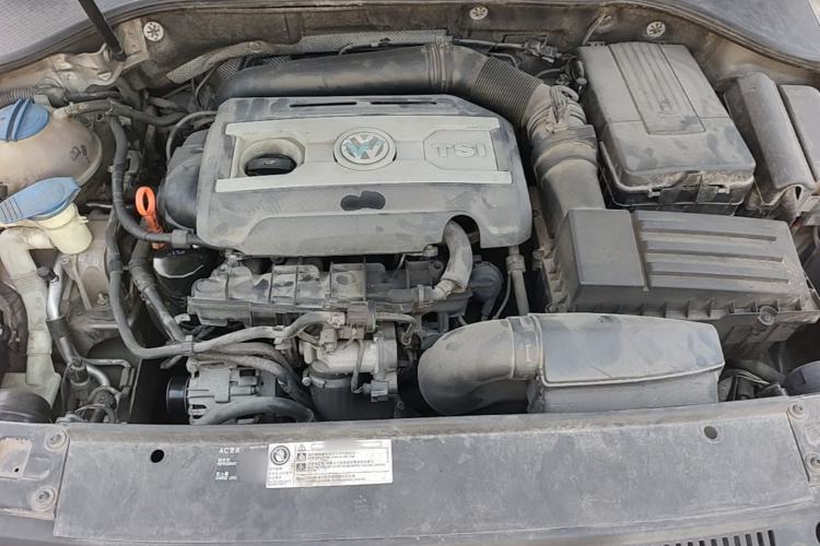 Used Volkswagen Passat 2013 1.8TSI DSG Prestige Edition Engine Bay