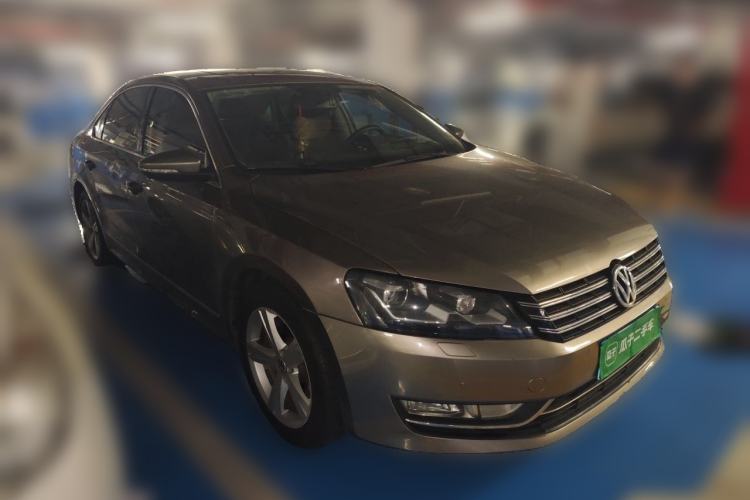 Used Volkswagen Passat 2013 1.8TSI DSG Prestige Edition Front Right 45 Deg